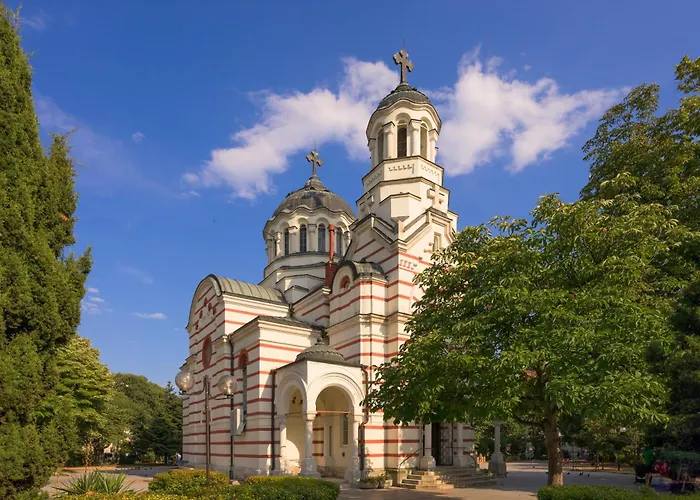 Sun Above Βάρνα