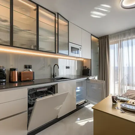 Sun Above Apartment Varna